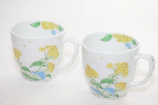 うつわ藍水　お花のレースマグカップ2個とレースハート形プレート2枚の4点セットで 藍水セレクトショッピング